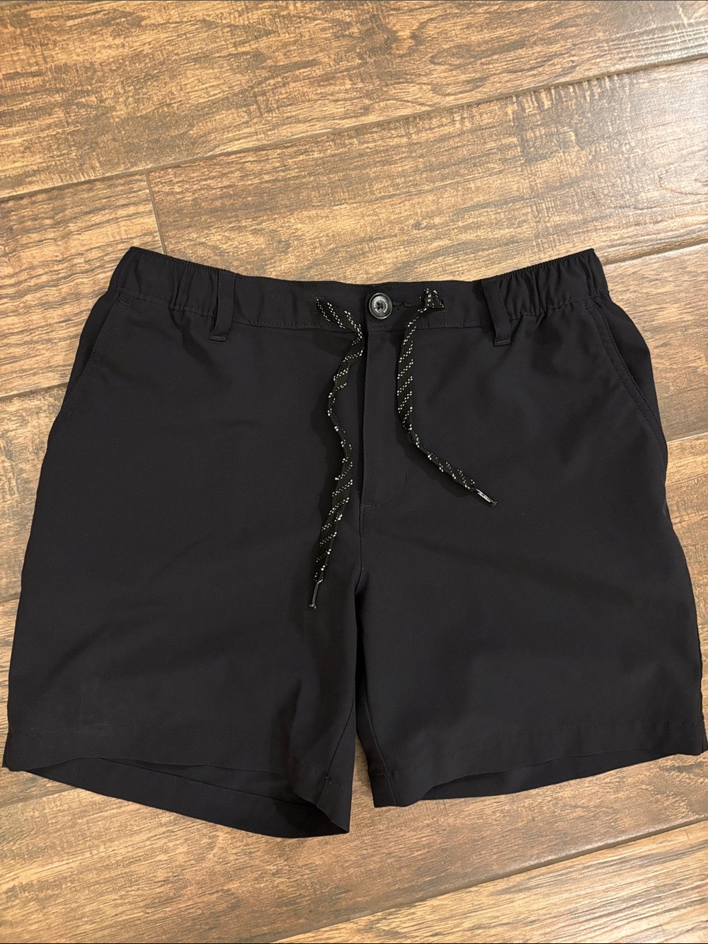 chubbies Men's Black 6” Shorts - Picture 5 of 6